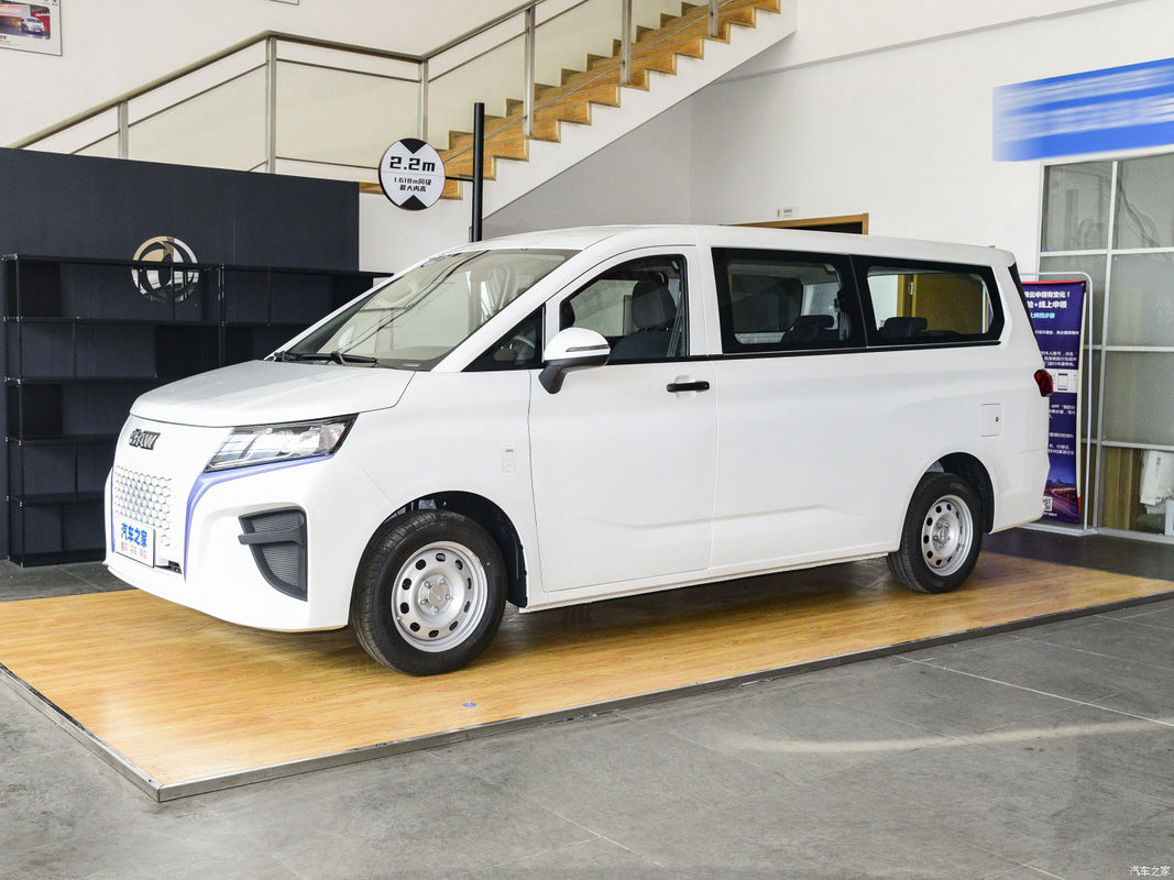 Monovolumen eléctrico de mano izquierda Coche eléctrico de nueva energía Uso empresarial familiar grande Monovolumen EV
