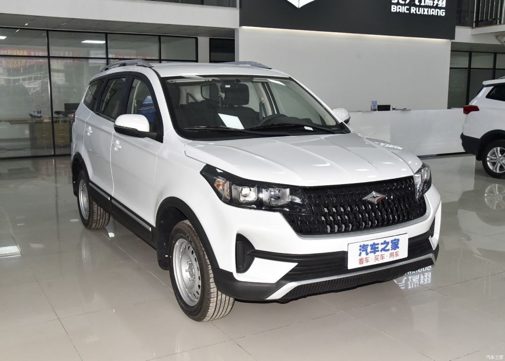 La gasolina compacta SUV 1.5L de la mano izquierda del deporte aprovisiona de combustible el coche multifuncional de 7 asientos