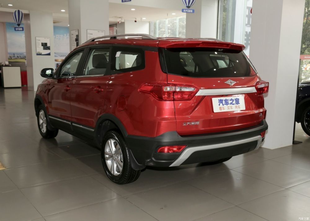 Ruixiang de alta velocidad x5 de SUV de la gasolina de 180km/H 1.5T 7 Seater con el aire/acondicionado automático