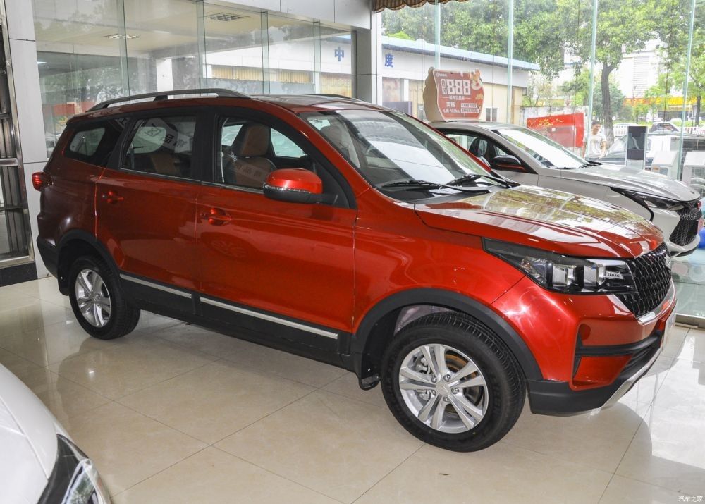 Coche de alta velocidad de la impulsión de la mano izquierda de los asientos de la gasolina 5 de SUV de la gasolina del acuerdo 160Km/H