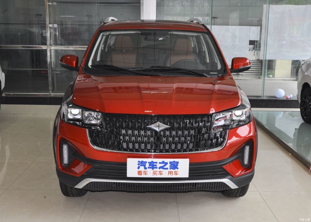Ruixiang de alta velocidad x5 de SUV de la gasolina de 180km/H 1.5T 7 Seater con el aire/acondicionado automático