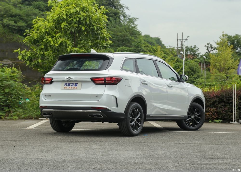 Todo-escena grande SUV de la gasolina del saco hinchable 7-seat de la carrocería multifuncional segura de SUV 1.5T