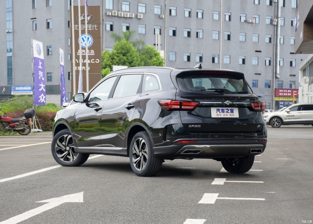 combustible funcional multi deportivo SUV de 1.5T 7 Seater SUV Baic Ruixiang X5