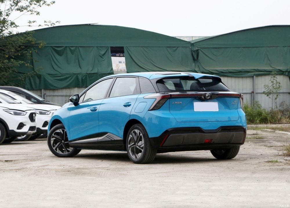 4 ruedas 5 Seat del vehículo 4 de New Energy de la ventana trasera de las puertas LHD los 425km MG4 EV