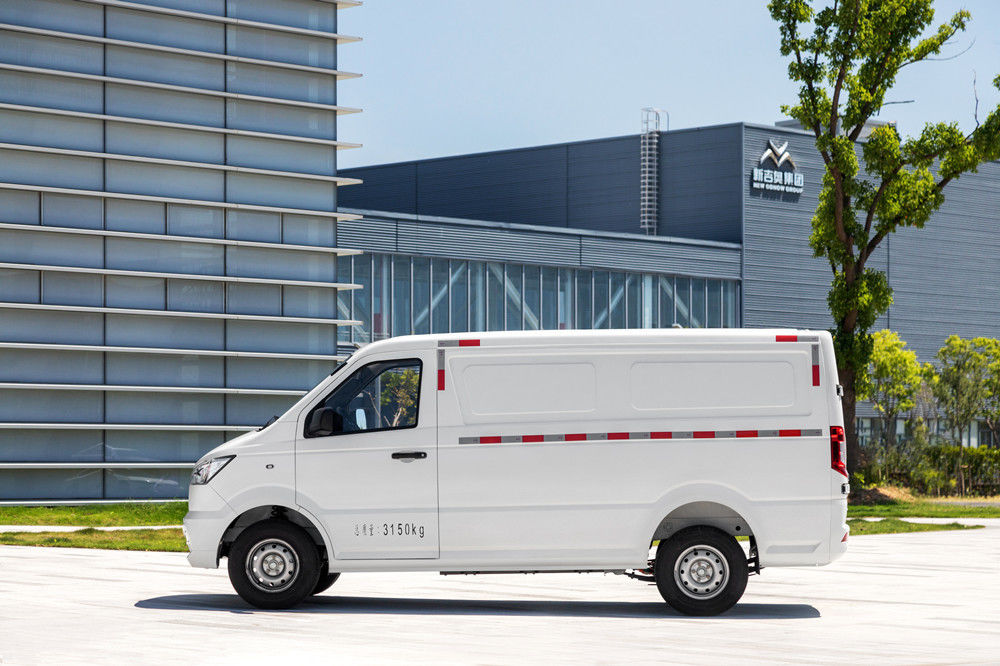2 Seat Electric Work Van 220km Range Minivan de alta velocidad 90Km/H completamente eléctrico