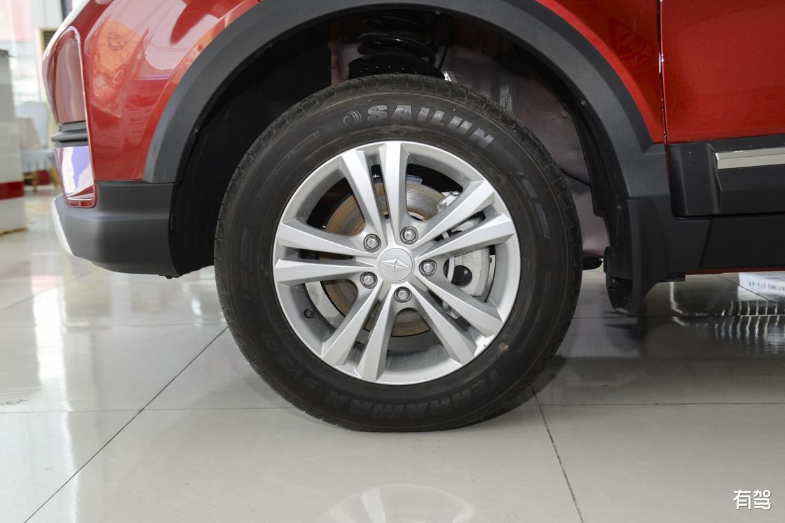 Coche familiar del estándar de SUV BAIC Ruixiang X3 1.5L China VI de los pasajeros del acuerdo 7