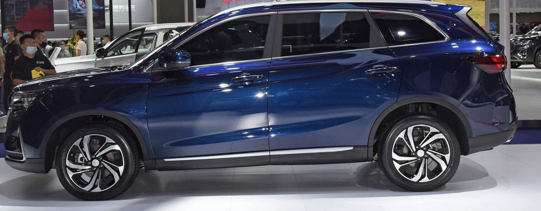 Coche seguro SUV de la gasolina del 180KM del vehículo 1.5L del excelente rendimiento de tamaño mediano de la dislocación