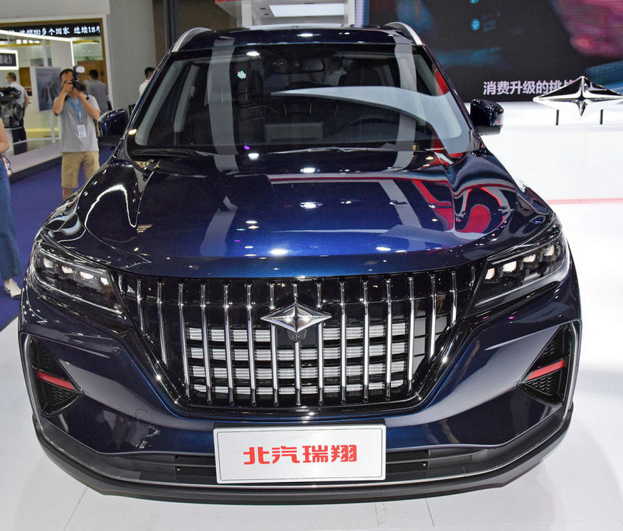 Coche seguro SUV de la gasolina del 180KM del vehículo 1.5L del excelente rendimiento de tamaño mediano de la dislocación