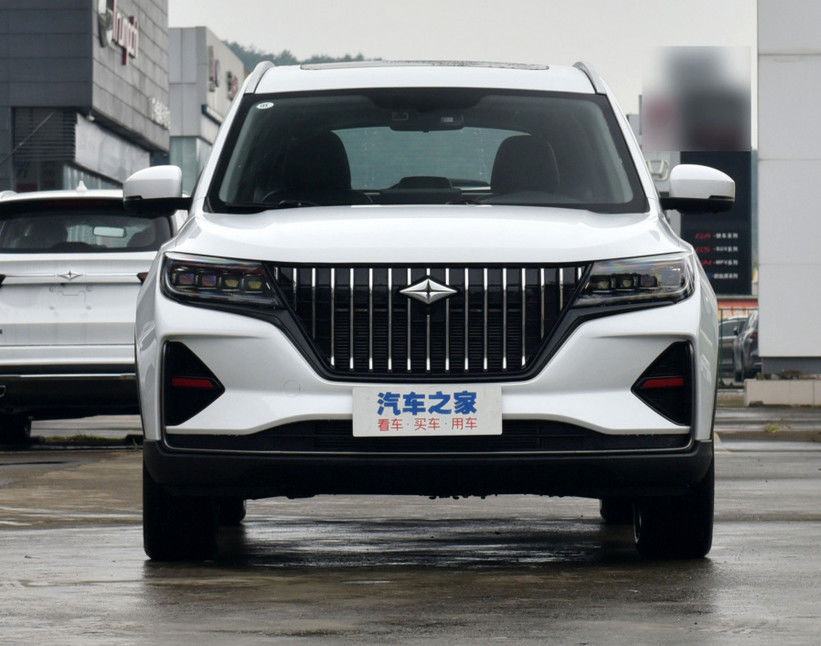 Cinco puertas SUV 5/7 coche de tamaño mediano vehículo seguro y confiable de 1.5L de la gasolina de los asientos