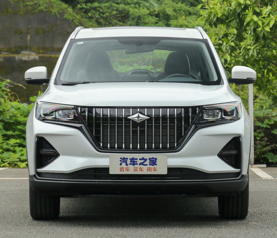 Gasolina 7-Seater SUV de High Tech de BAIC con 6 la ventana trasera del combustible del engranaje 1.5L