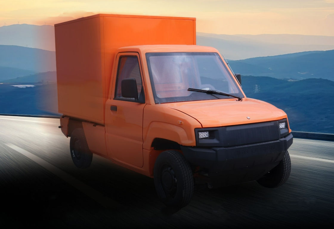 La granja cerrada de la caja del cargo de la camioneta pickup de la entrega EV del cargo utiliza la logística eléctrica coge