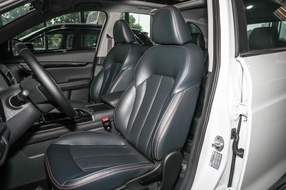 Motor delantero SUV de gasolina Sport Utility Vehicle 5/7 asientos Gran coche espacial