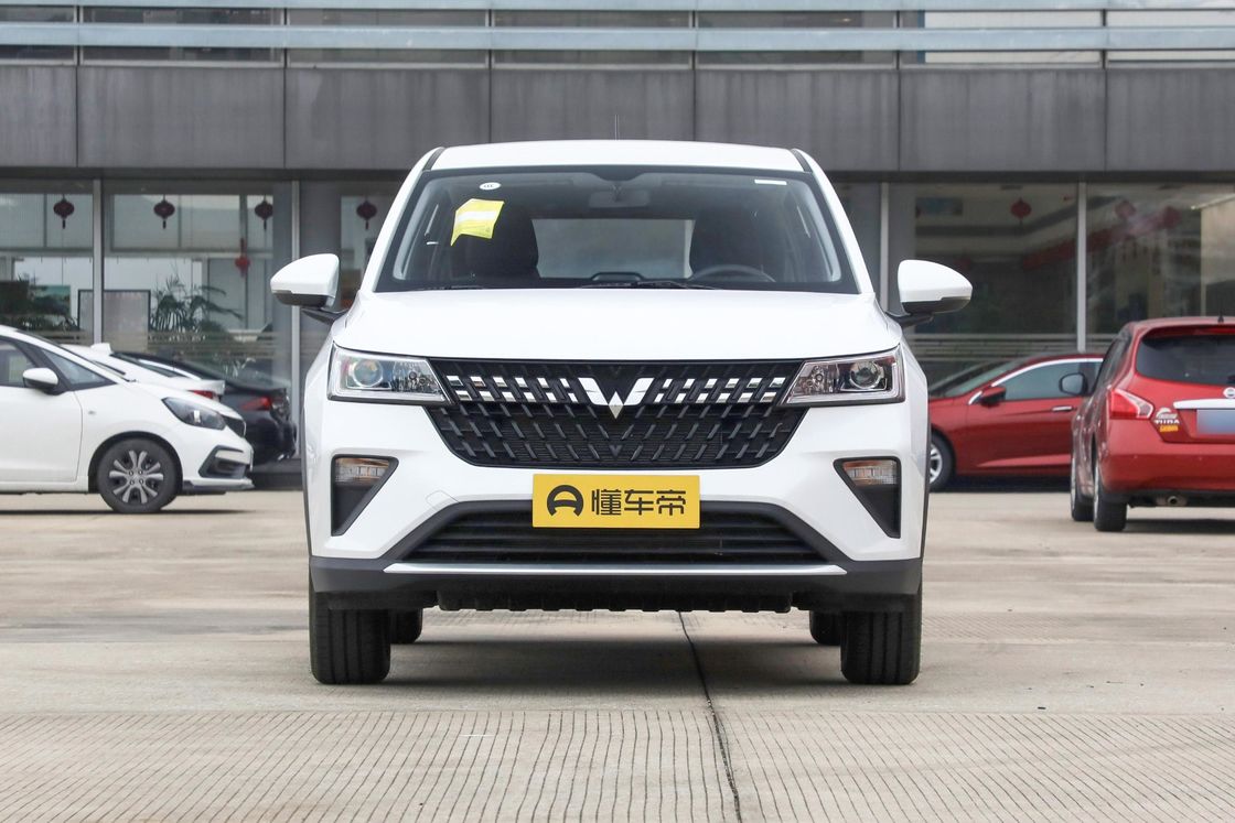 Wuling Nuevo modelo SUV de gasolina 3400-4400 Velocidad máxima de par Vehículo utilitario deportivo de gasolina