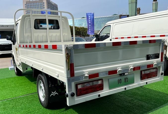 Micro EV camioneta pickup puerta trasera forma camión eléctrico de minería para mejorar la productividad