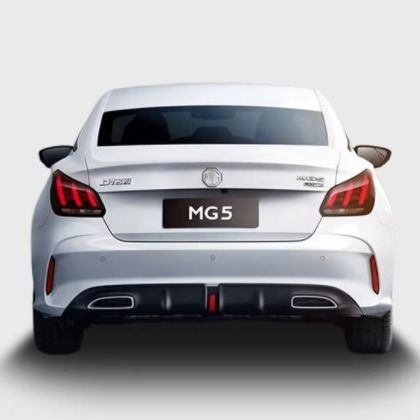 Automóvil de pasajeros de sedán eléctrico 95 kW Potencia 158 N.m Torque 4 Puertas 5 asientos ABS incluido
