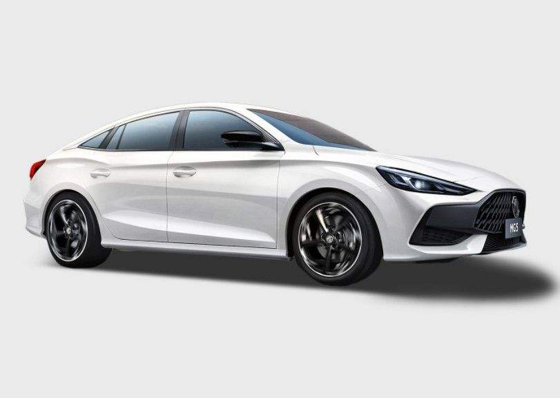 Cómodo coche de gasolina blanco 4 puertas 5 asientos en venta en stock FF modo de conducción
