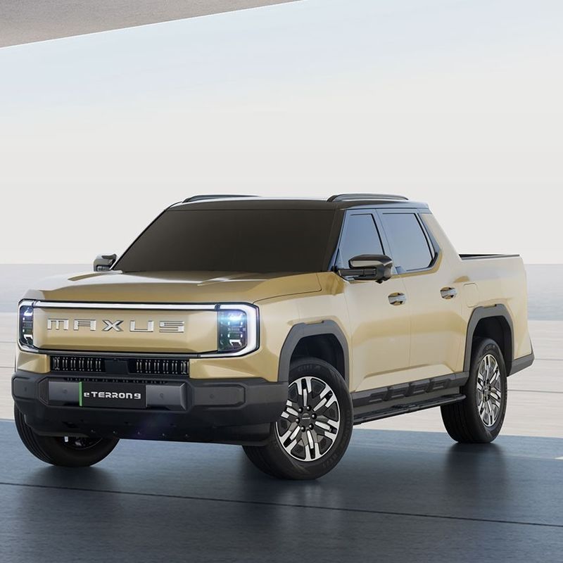 Vehículo pick-up MAXUS eTerron 9 de 5 plazas con 325 kW de potencia máxima y características de seguridad mejoradas